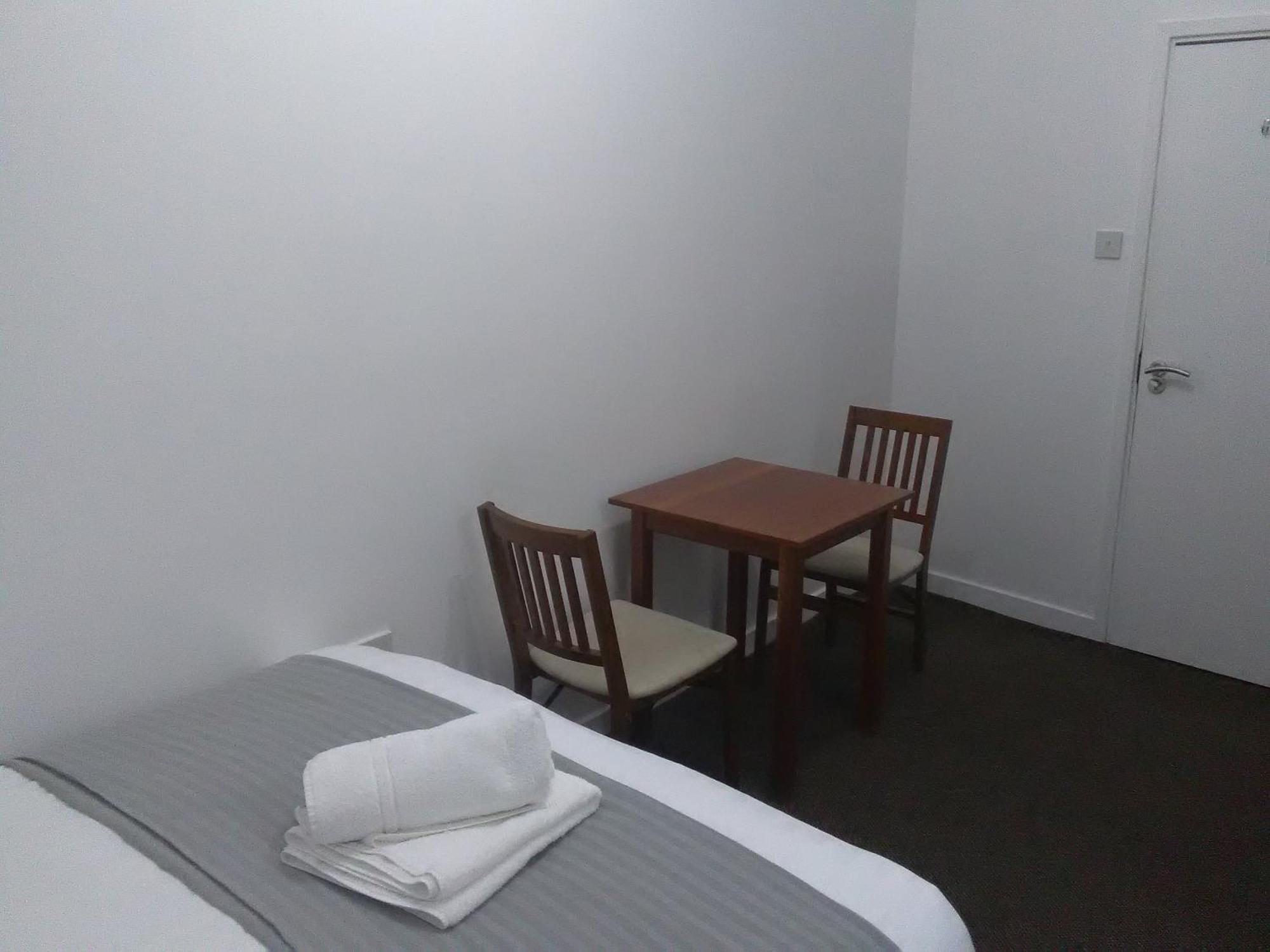 Newcastle West Hotel & Bar Phòng bức ảnh