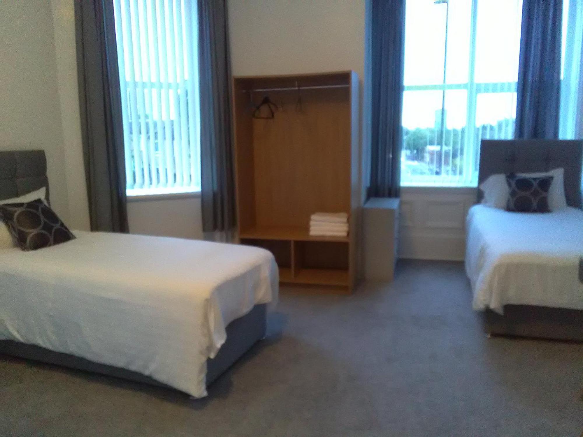 Newcastle West Hotel & Bar Phòng bức ảnh